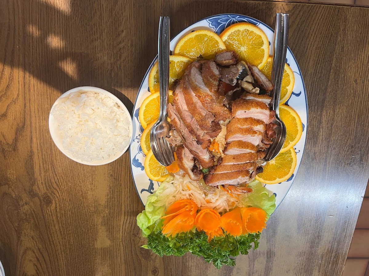 Vietthai Restaurant, Brunnen